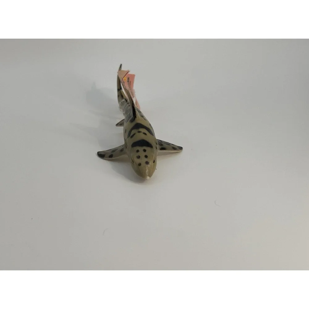 Vintage 1996 Safari Ltd Leopard Shark Animal Figure Toy NWT